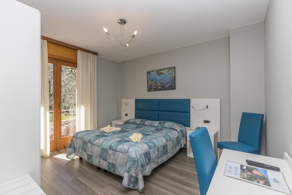 Garni Casa Rabagno Hotel Malcesine Exterior photo